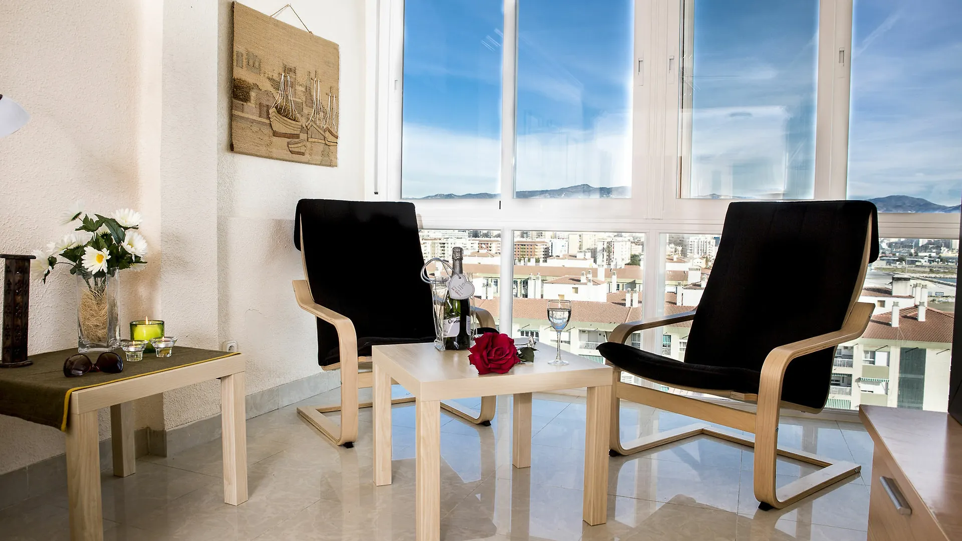 Sea & Wave Mendoza Apartment Malaga Spain